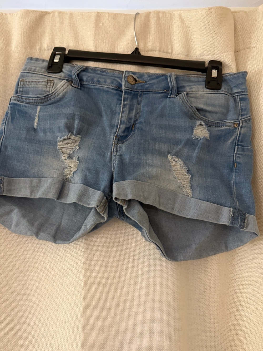 Wax Jean Light Blue Distressed Rolled-Hem Denim Shorts
